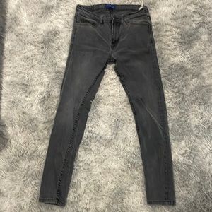 Zara Men’s Skinny Jeans